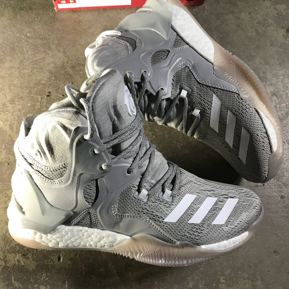 Adidas Derrick Rose 7 basketball shoes